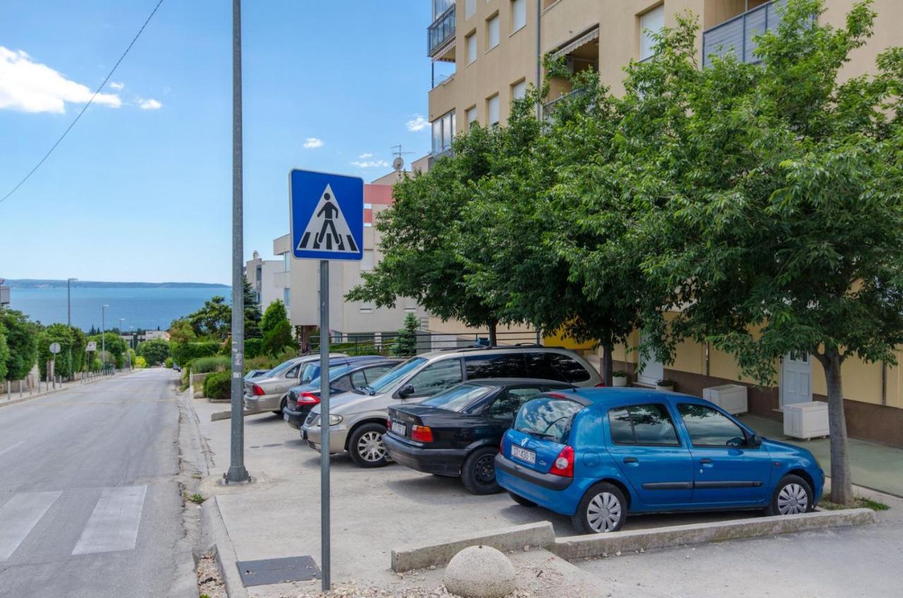Modern Apartment With Sea View And Secure Garage Split Kültér fotó